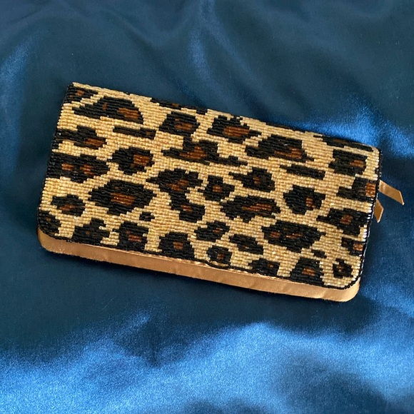 Neiman Marcus beaded leopard print clutch - Picture 3 of 6